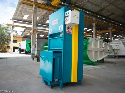 compactador vertical mark xv 1